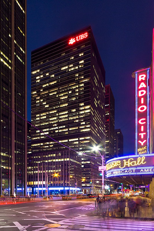 Avenue of the Americas